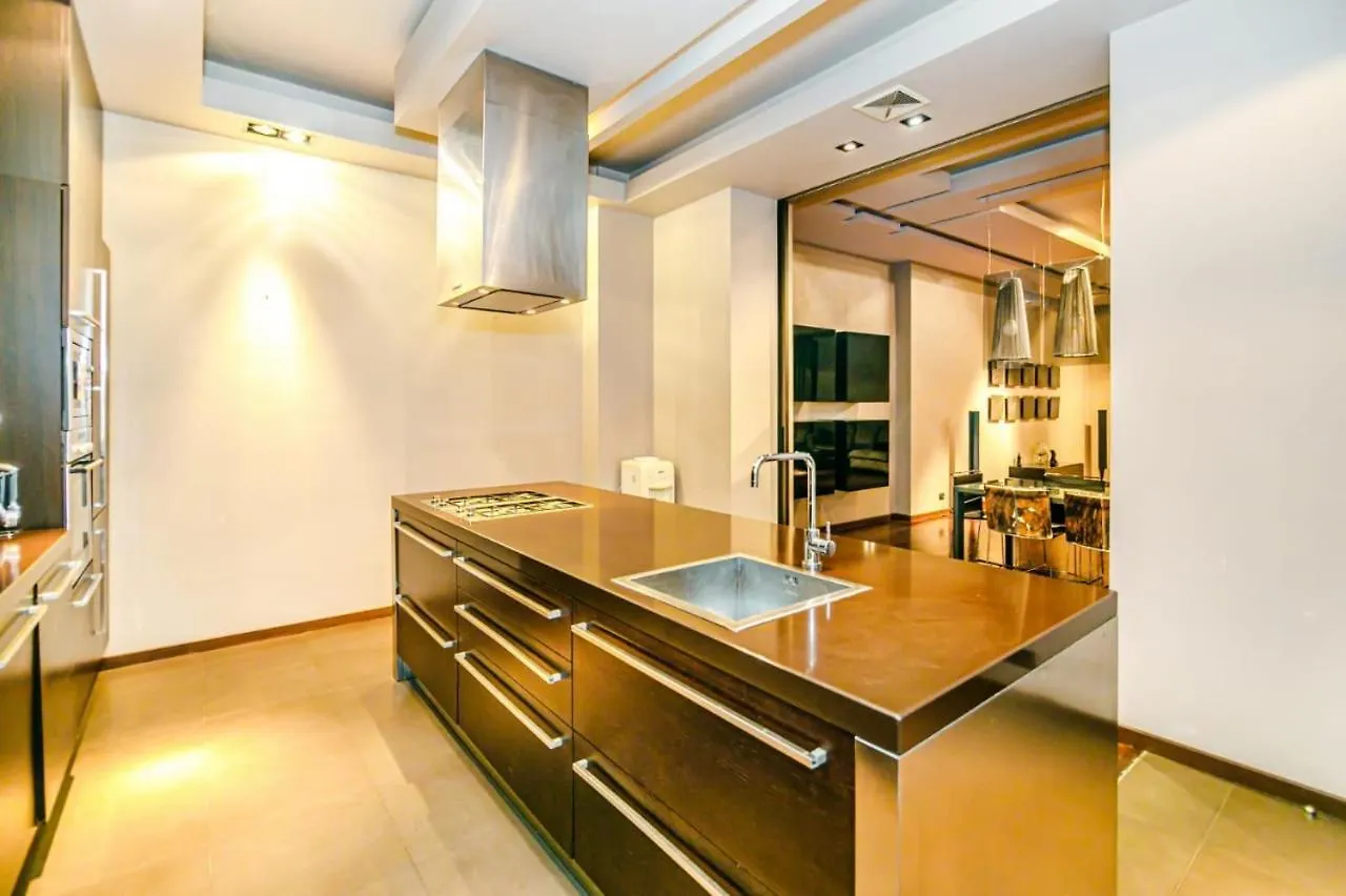 Apartment Prodeluxe Baku 0*,